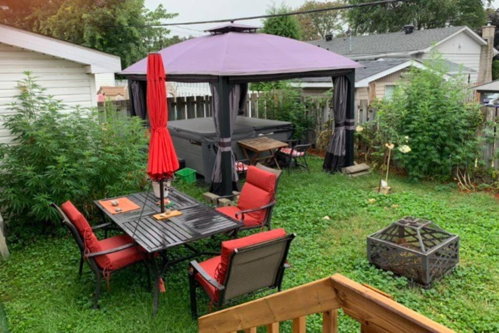 Apartamento Havre Chez Guylaine Laval Exterior foto